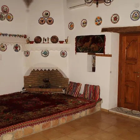 Apartment Kellas Traditional House