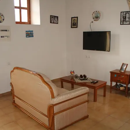 Kellas Traditional House